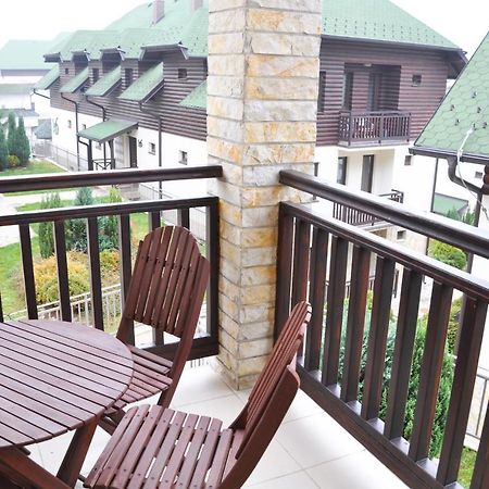 Apartman Six ซลาตีบอร์ ภายนอก รูปภาพ