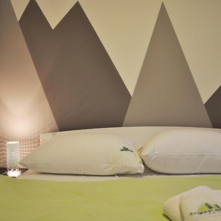 Apartman Six ซลาตีบอร์ ภายนอก รูปภาพ