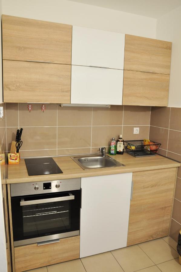 Apartman Six ซลาตีบอร์ ภายนอก รูปภาพ