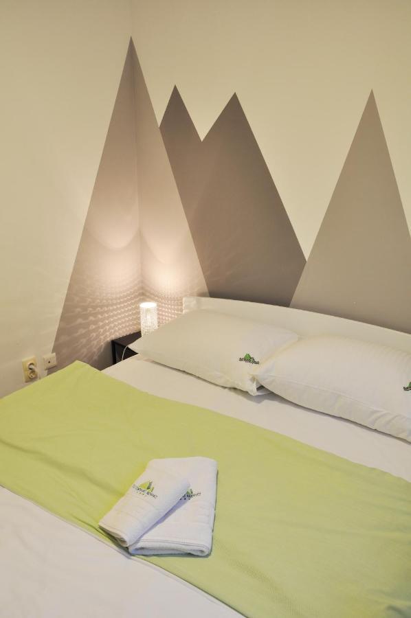 Apartman Six ซลาตีบอร์ ภายนอก รูปภาพ