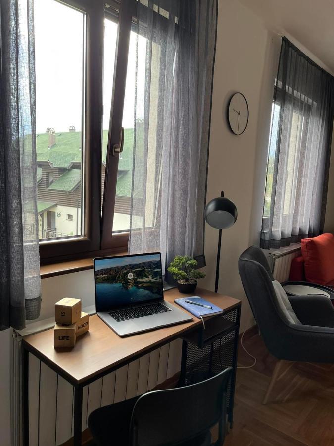 Apartman Six ซลาตีบอร์ ภายนอก รูปภาพ