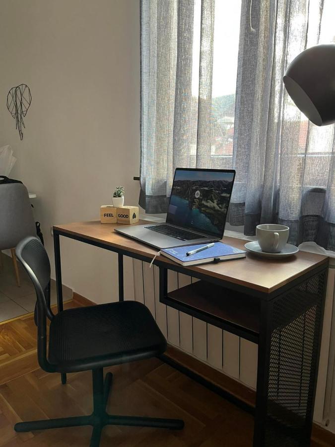 Apartman Six ซลาตีบอร์ ภายนอก รูปภาพ